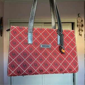 Dooney & Bourke bag
